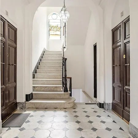 Apartament Modern With St Peter S Dome View *