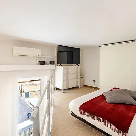 Apartament Modern With St Peter S Dome View Rzym